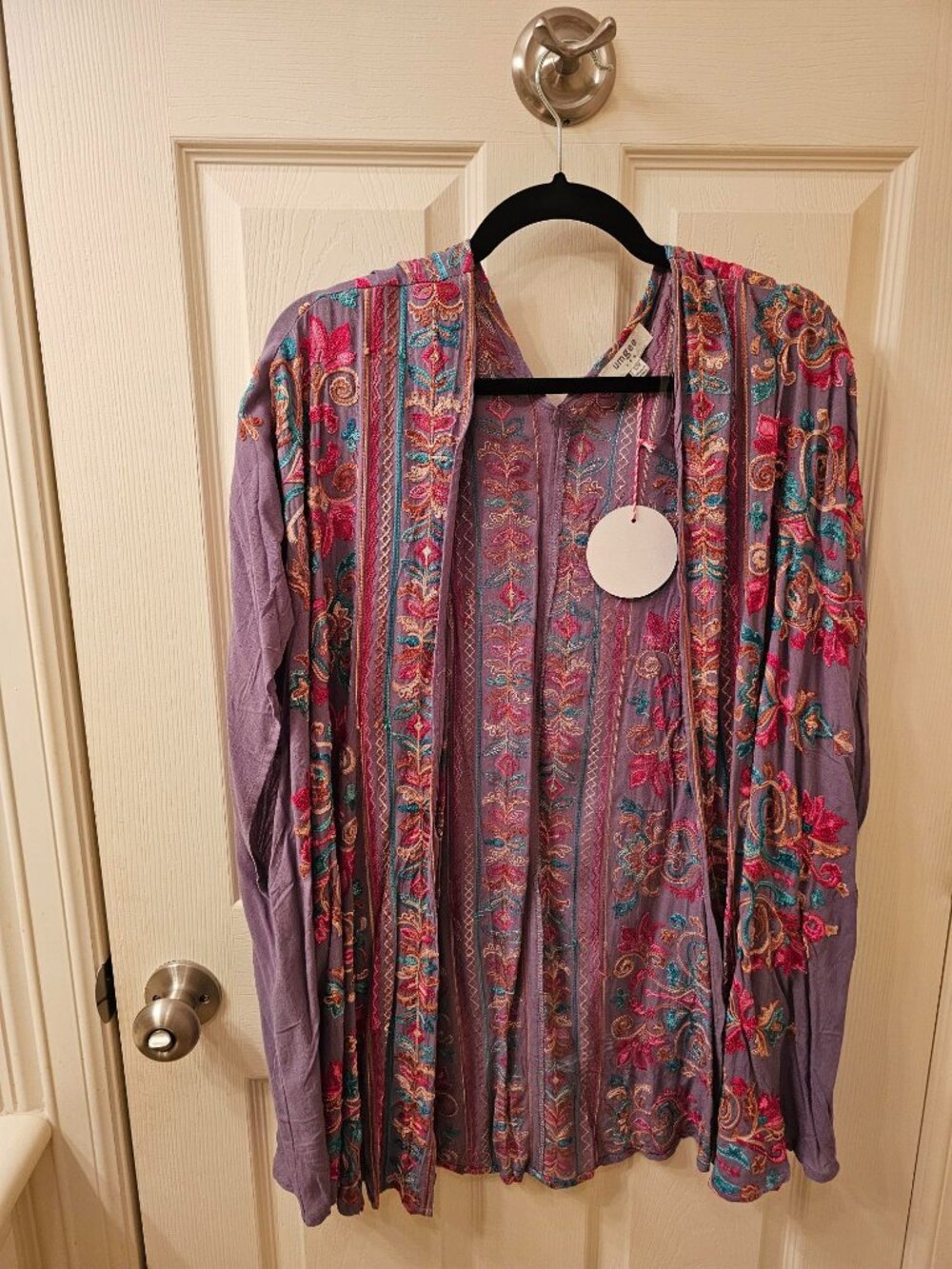 NWT Umgee S/M Purple Grey Kimono w / Floral Detail